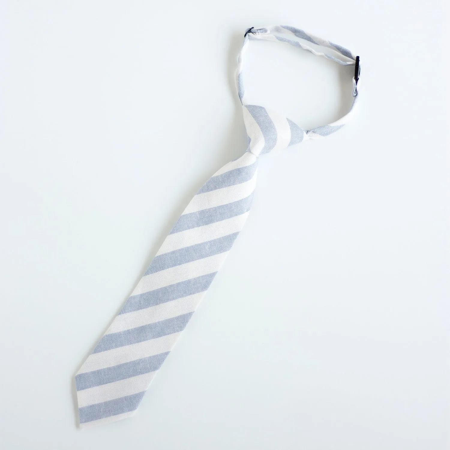 Boy's Necktie / Wide Chambray Linen Stripe